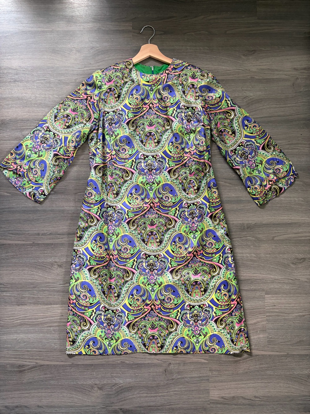 1960’s Psychedelic Shift Dress - Vibrant Green & Purple